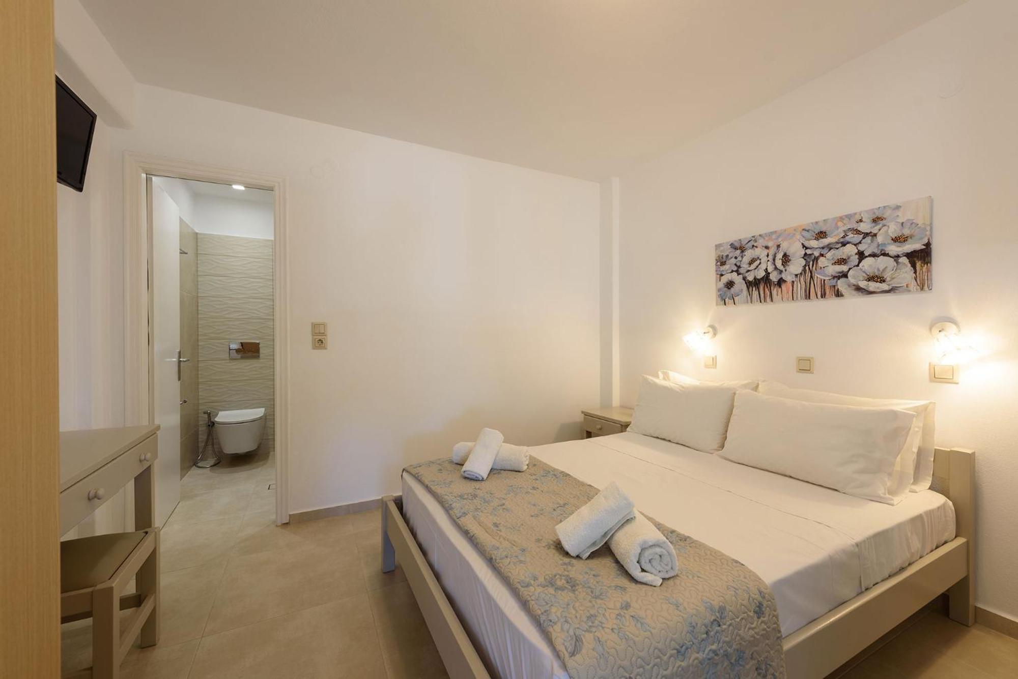 Sea Breeze Studios Paros II Aliki  Bagian luar foto
